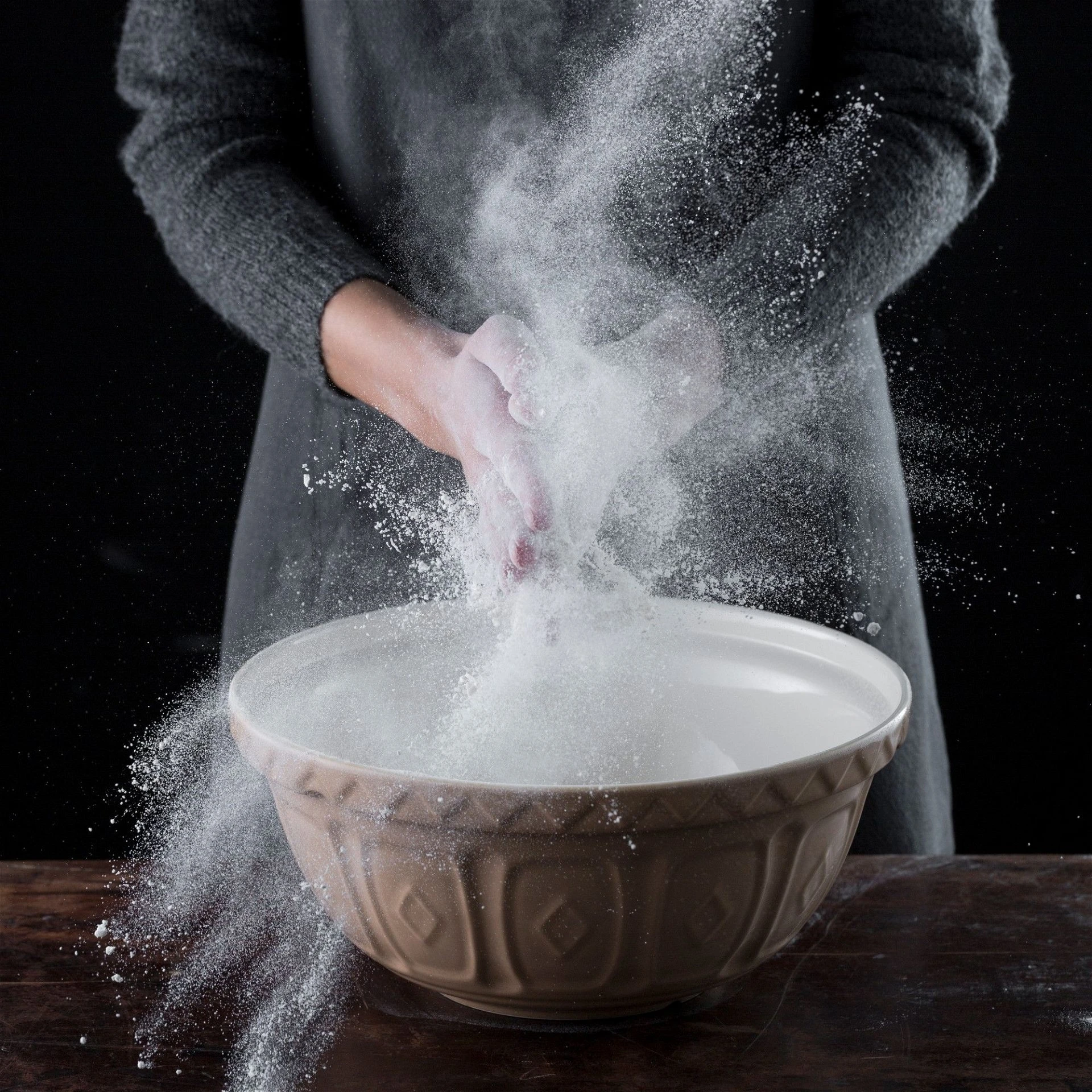 Mason Cash Cane Collection S12 (4.25 Qt) Mixing Bowl - Image 4