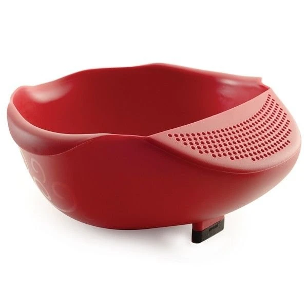 Serving Bowl With Strainer