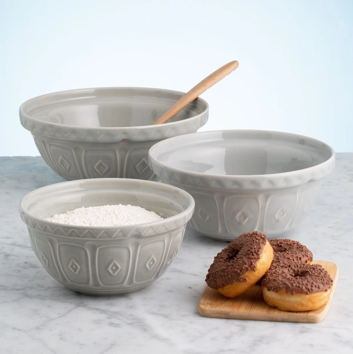 Mason Cash Color Mix S30 (1.15 Qt) Mixing Bowl | Grey - Image 3