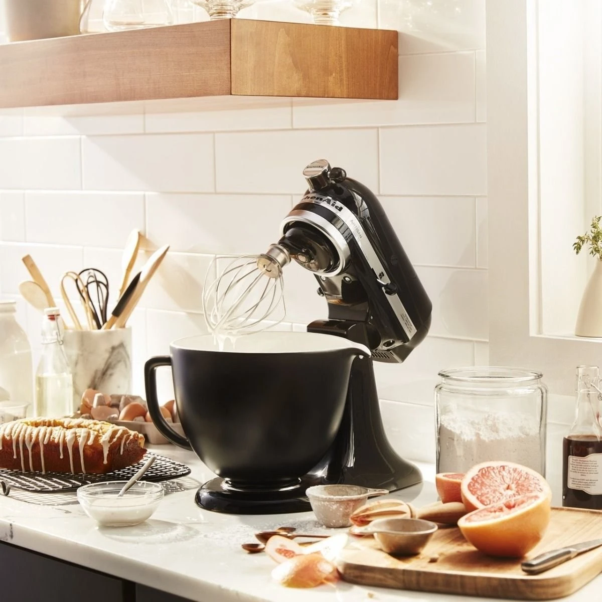 KitchenAid 5-Quart Black Matte Ceramic Bowl + Flex Edge Beater | Fits 4.5-Quart & 5-Quart KitchenAid Tilt-Head Stand Mixers - Image 4