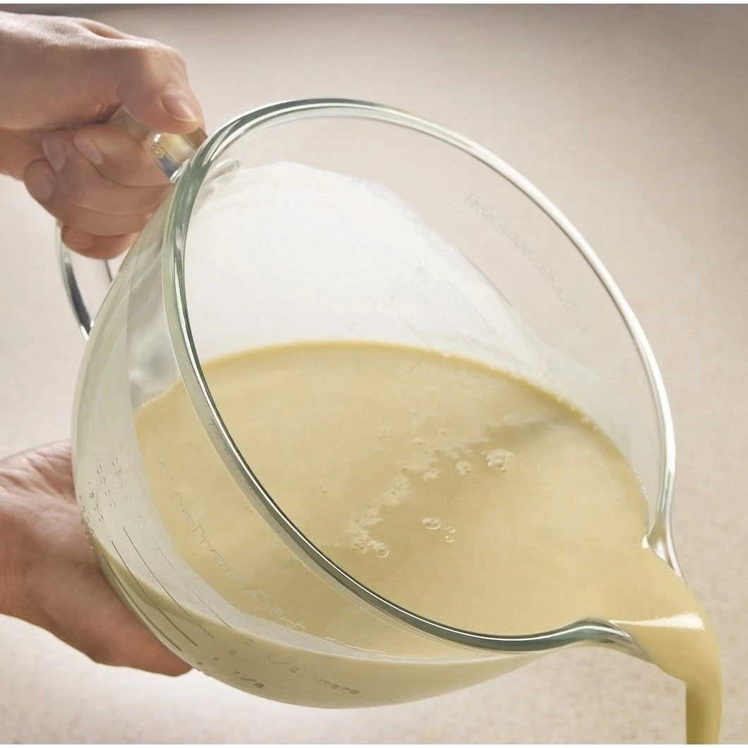 KitchenAid 5-Quart Glass Bowl + Flex Edge Beater | Fits 4.5-Quart & 5-Quart KitchenAid Tilt-Head Stand Mixers - Image 4