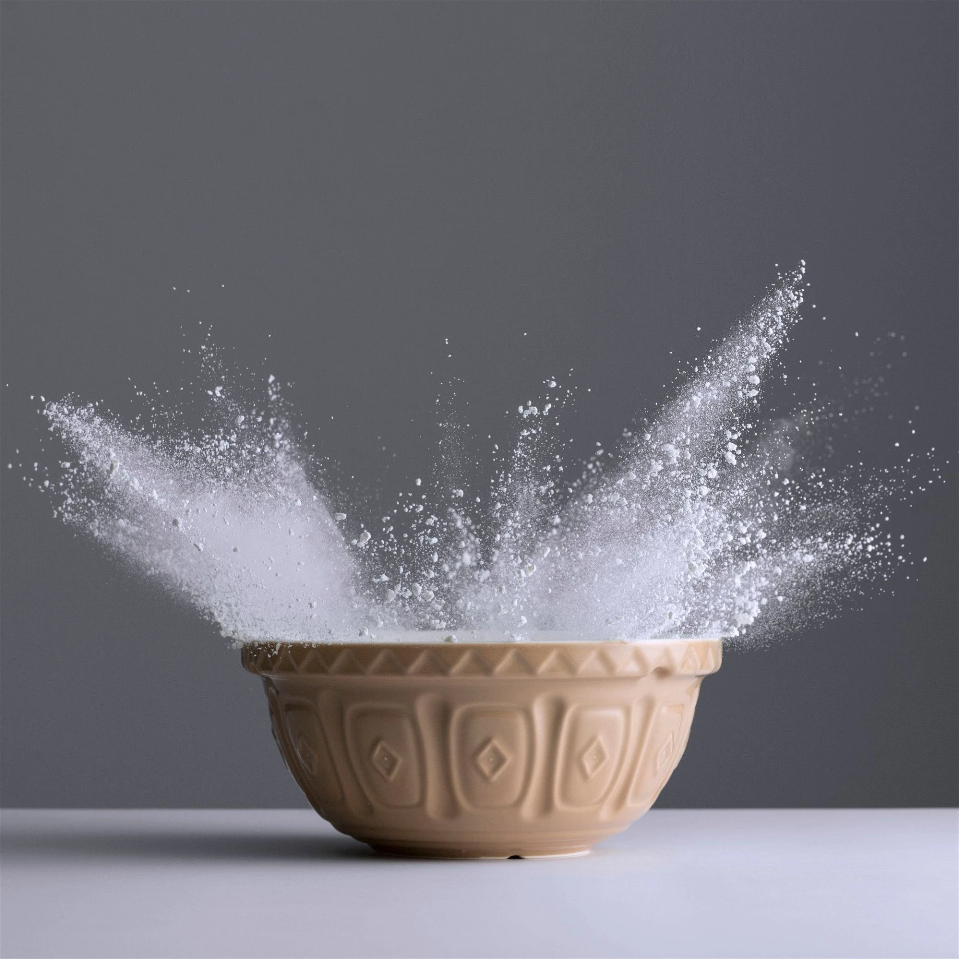 Mason Cash Cane Collection S4 (10.5 Qt) Mixing Bowl - Image 5