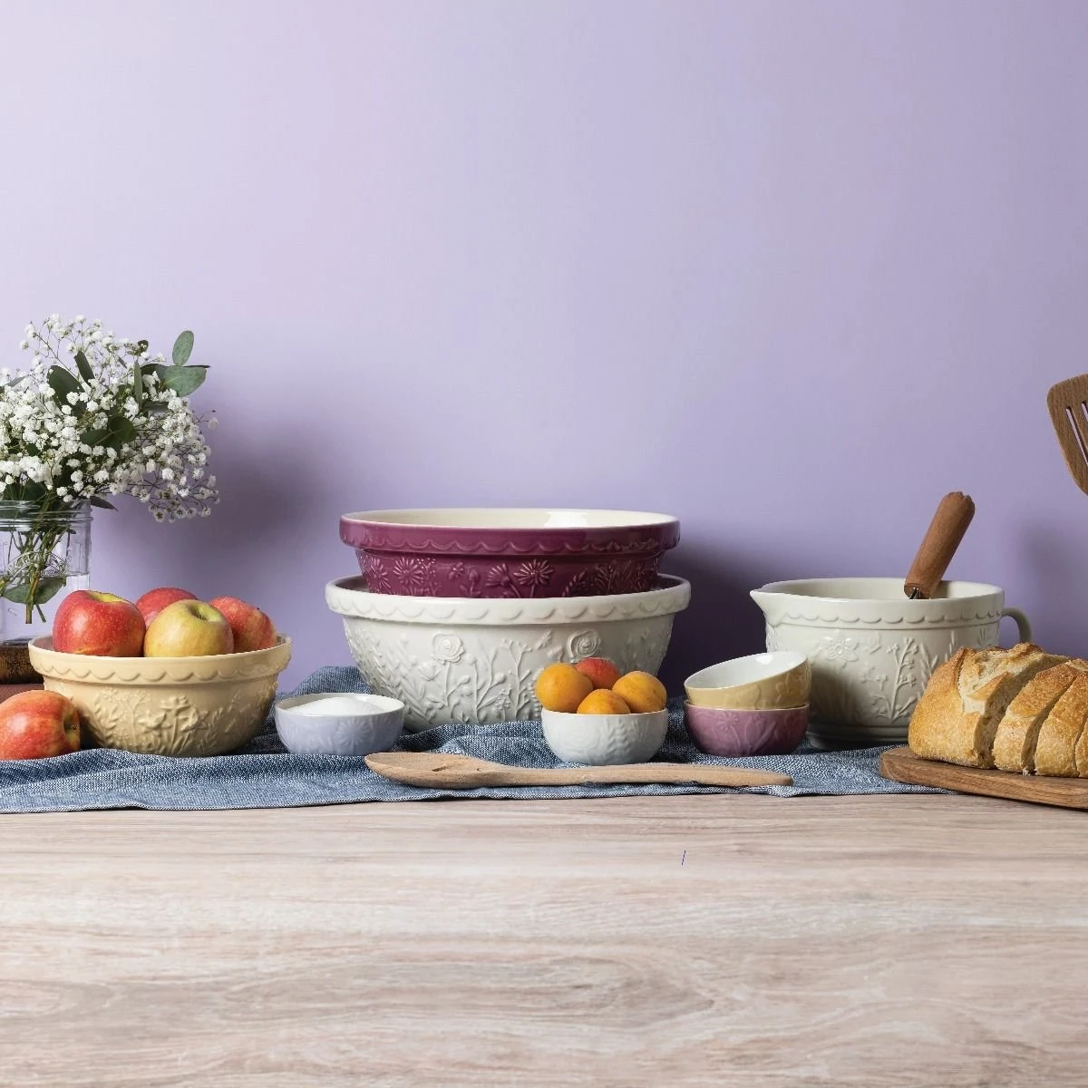 Mason Cash In The Meadow 2 Qt Batter Bowl - Image 3